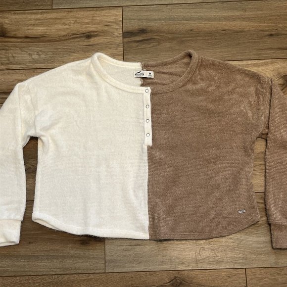 Women's Hollister Henley Sweater SZ Medium Color Block Tan White Soft Fuzzy - Picture 2 of 11
